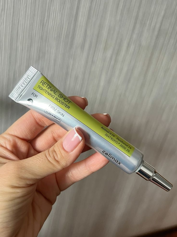 Celimax The Vita-A Retinal Shot Tightening Booster [15ml] – Booster anti-âge au rétinal, raffermissant et lissant