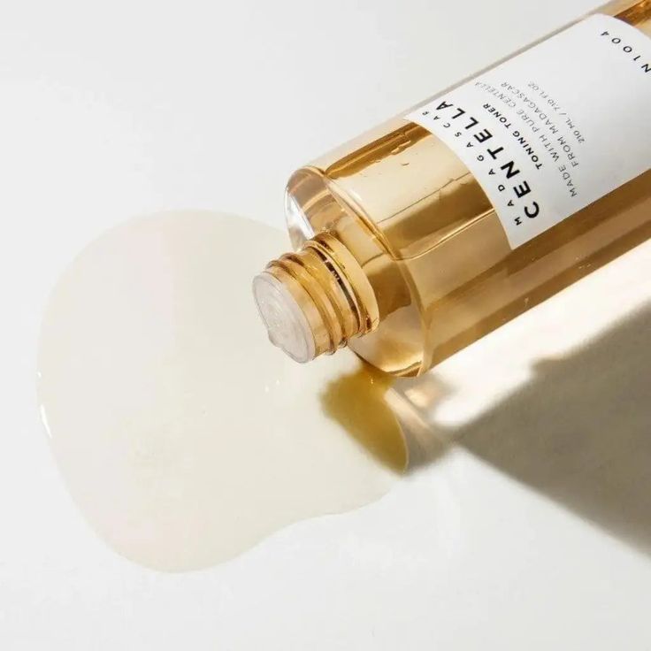 Madagascar Centella Toning Toner - Tonique [210ml] - SKIN1004 - Beauty Care